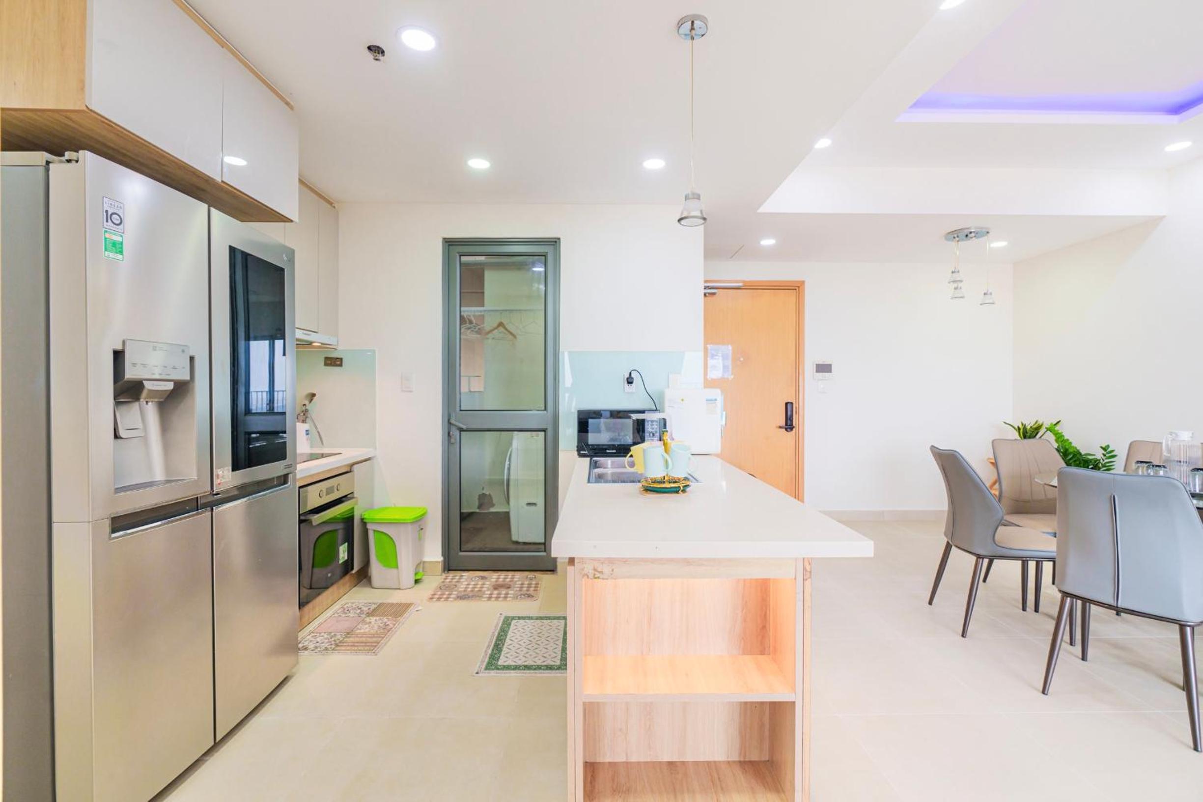 ambiHOME 3BR 2WC in Masteri Thao Dien District 2