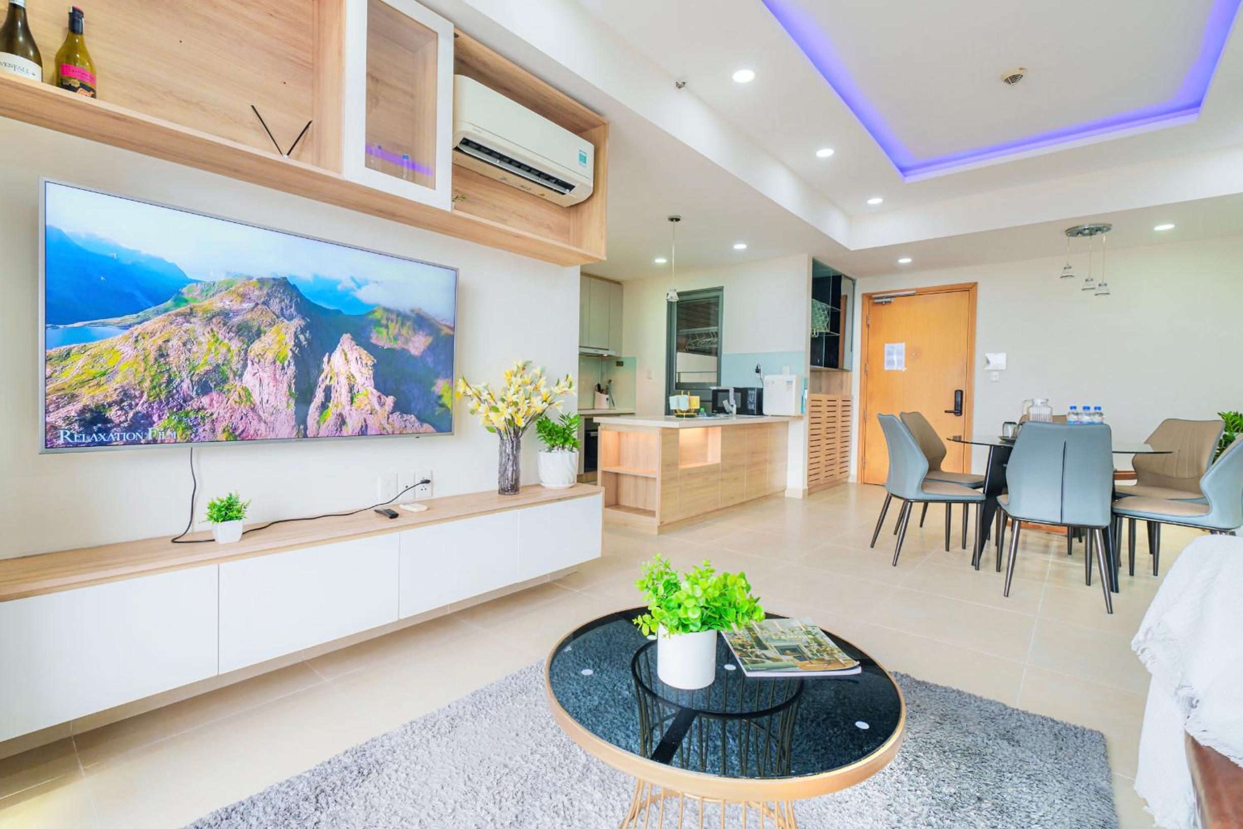ambiHOME 3BR 2WC in Masteri Thao Dien District 2