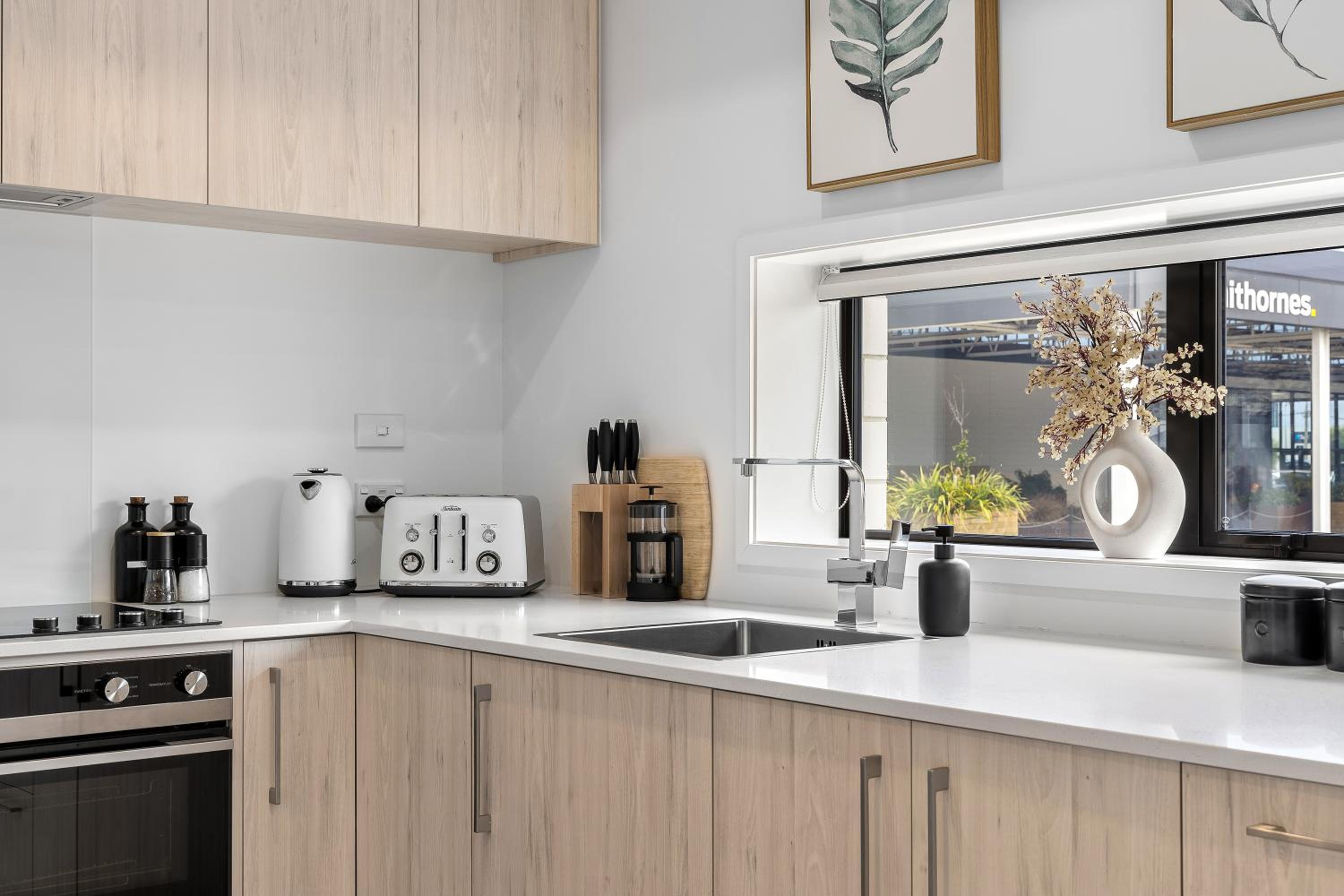 Urban Elegance Retreat view 3