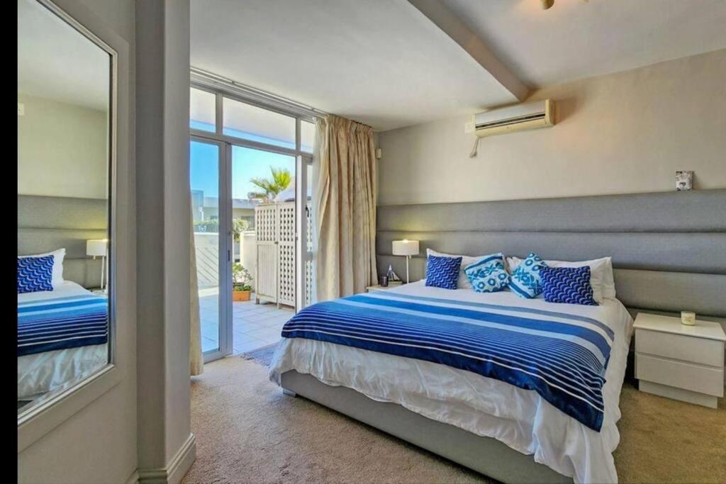 Dolphin beach Apartment -Kite beach view 2
