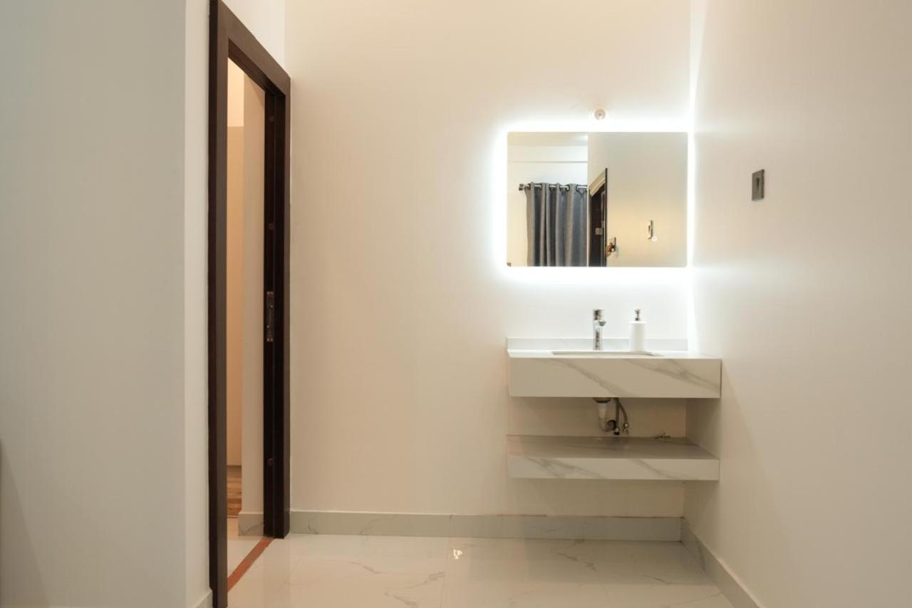 Rivera Residency
