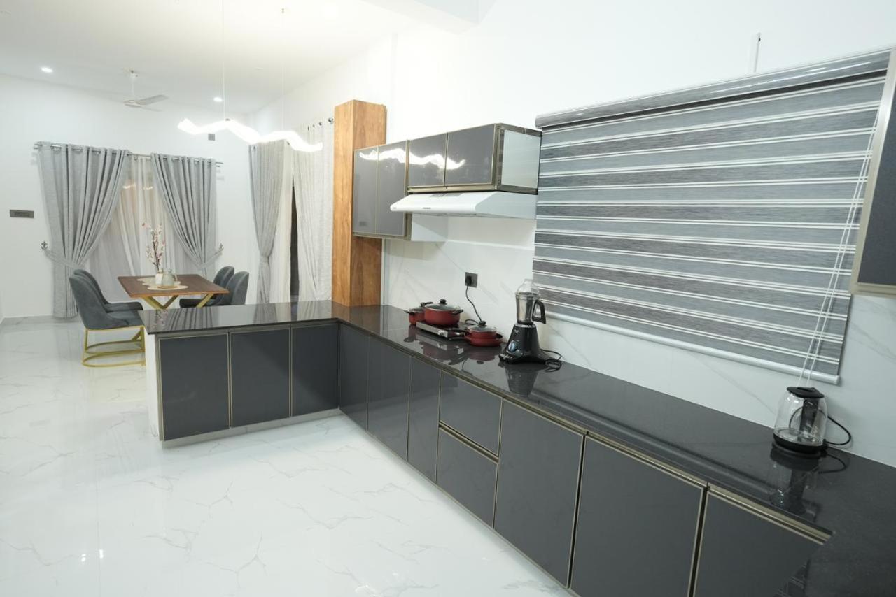Rivera Residency