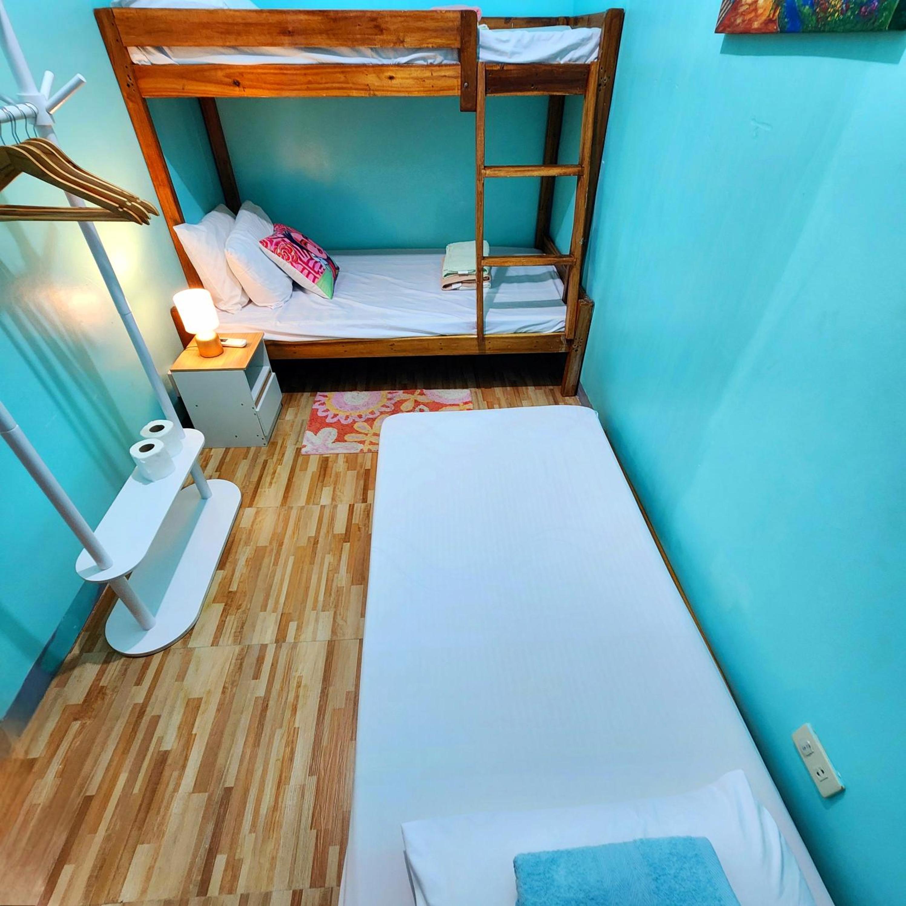 Demit Apartment -2br near airport- 4