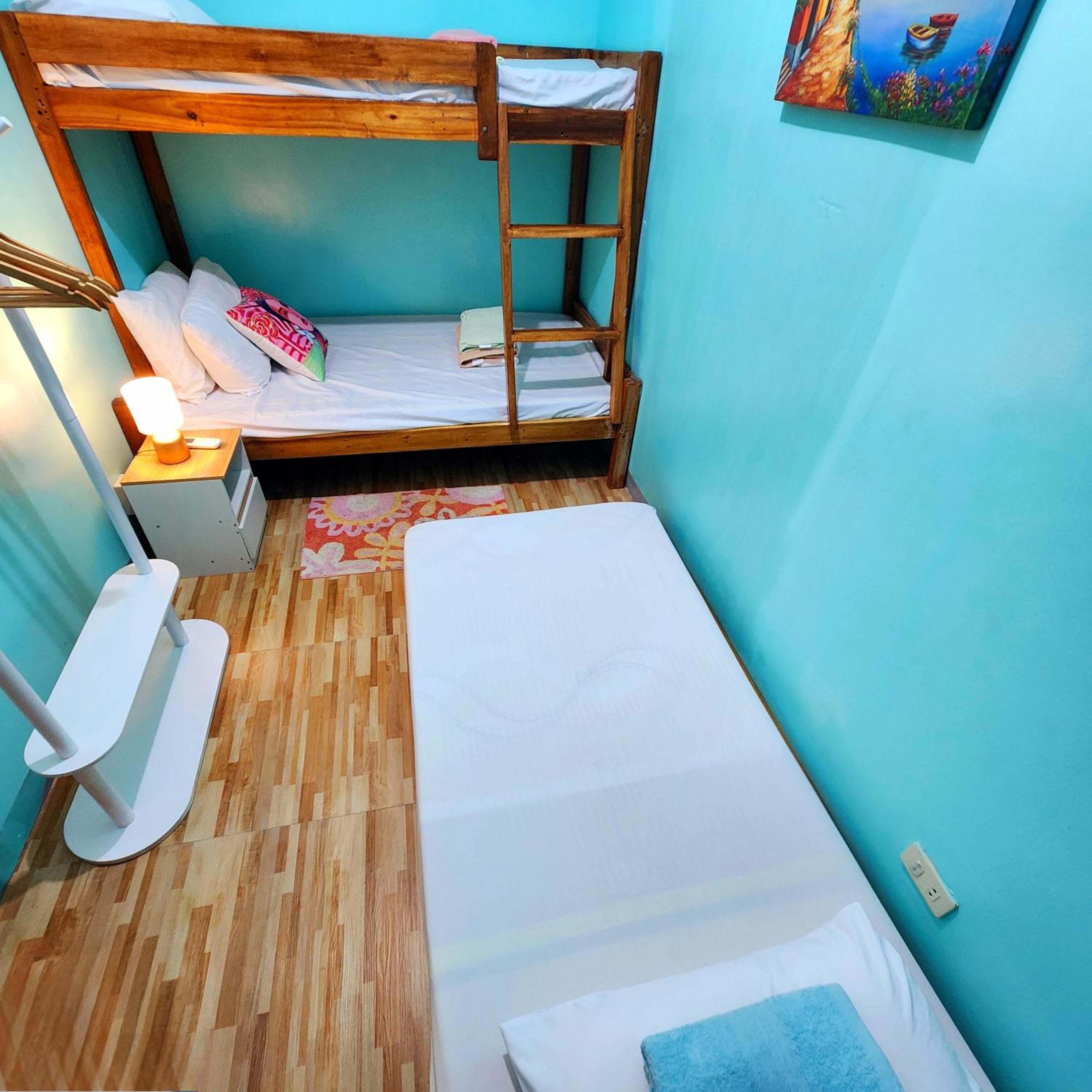 Demit Apartment -2br near airport- 4