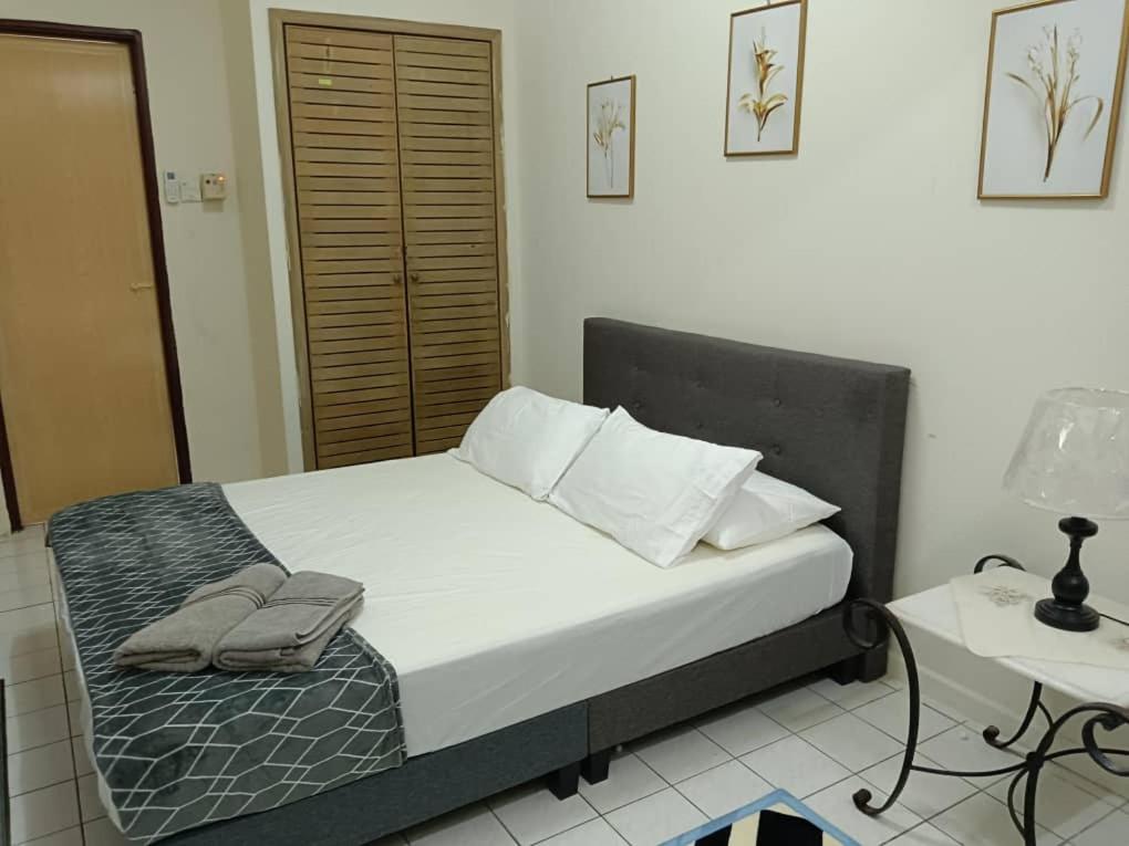 Corus Paradise ZFJ Lagoon Apartment photo 8
