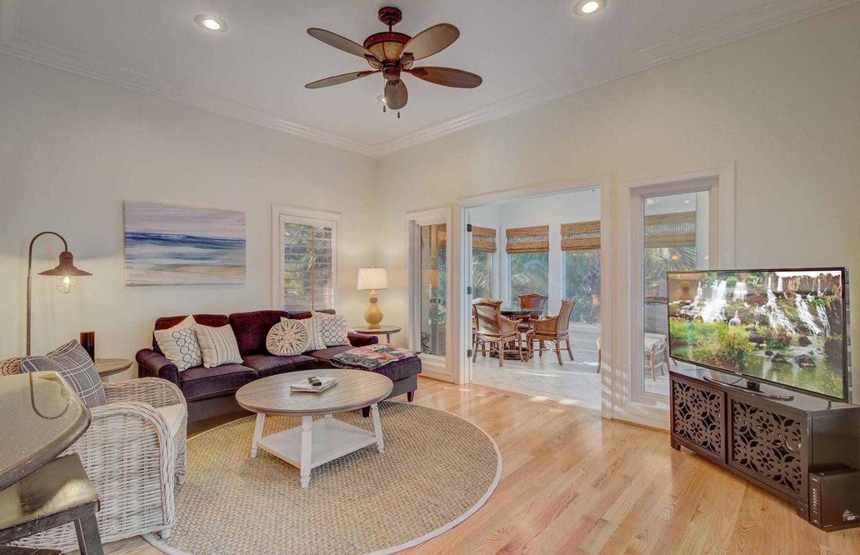 28 Beachwood West by AvantStay Close to Beach Multiple Decks Private Pool