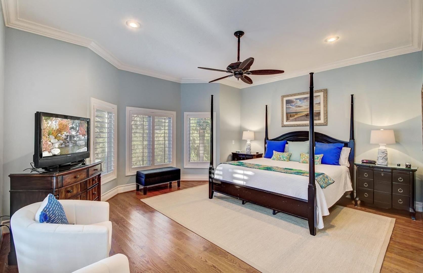28 Beachwood West by AvantStay Close to Beach Multiple Decks Private Pool