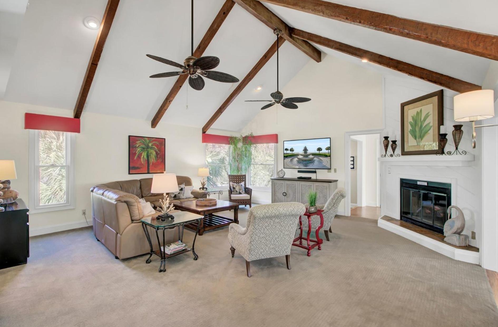 12 Dunecrest Lane by AvantStay 2 Mins to Beach w Pool BBQ