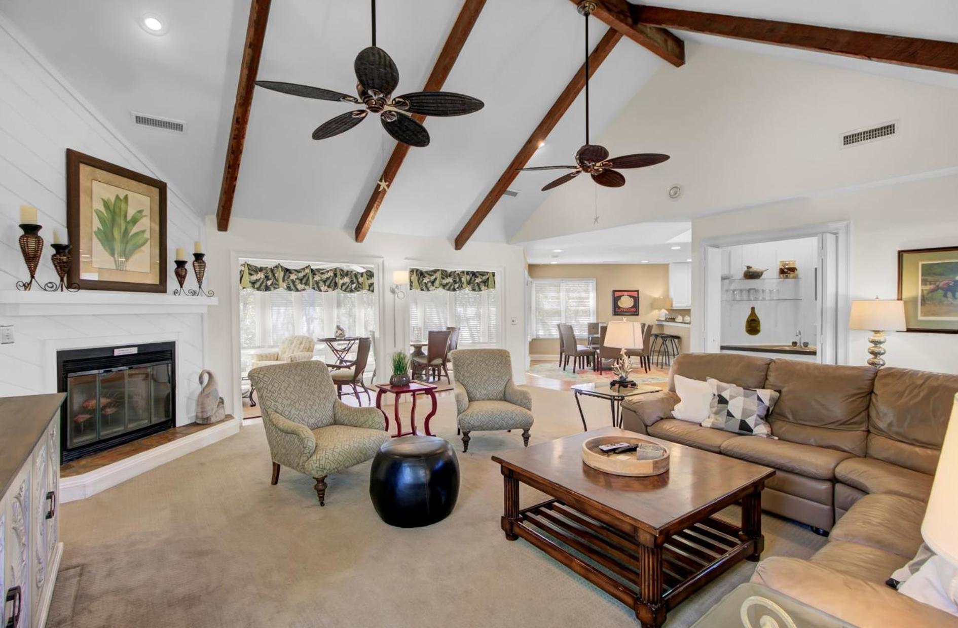 12 Dunecrest Lane by AvantStay 2 Mins to Beach w Pool BBQ