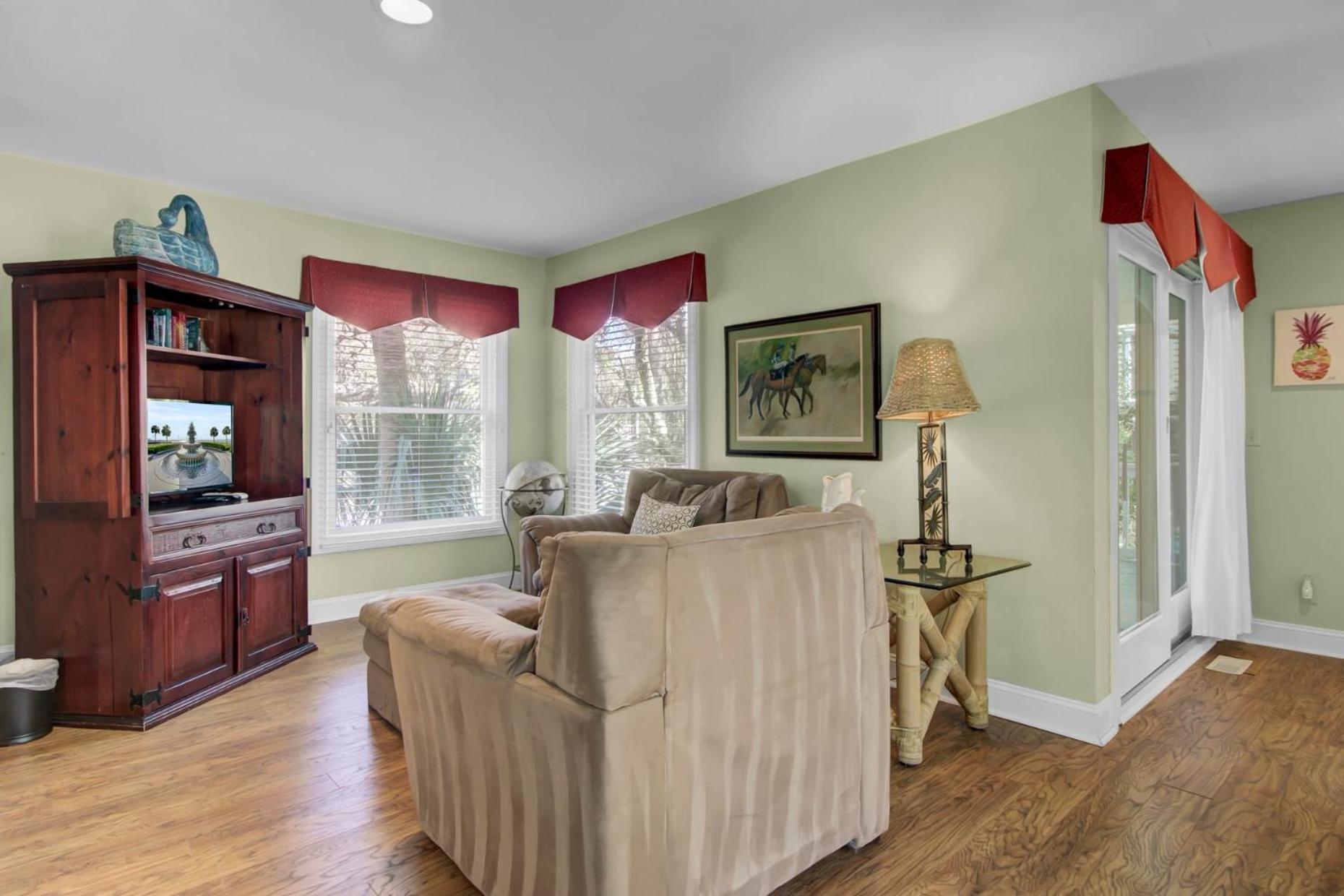 12 Dunecrest Lane by AvantStay 2 Mins to Beach w Pool BBQ