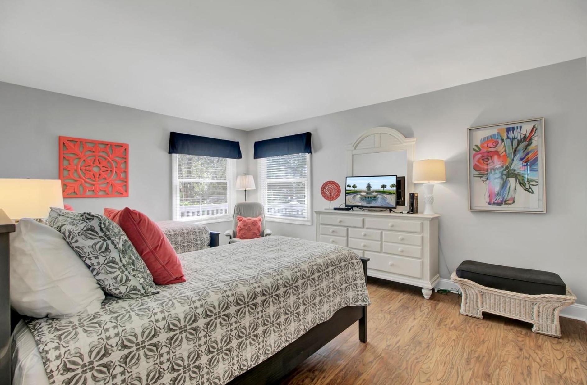 12 Dunecrest Lane by AvantStay 2 Mins to Beach w Pool BBQ