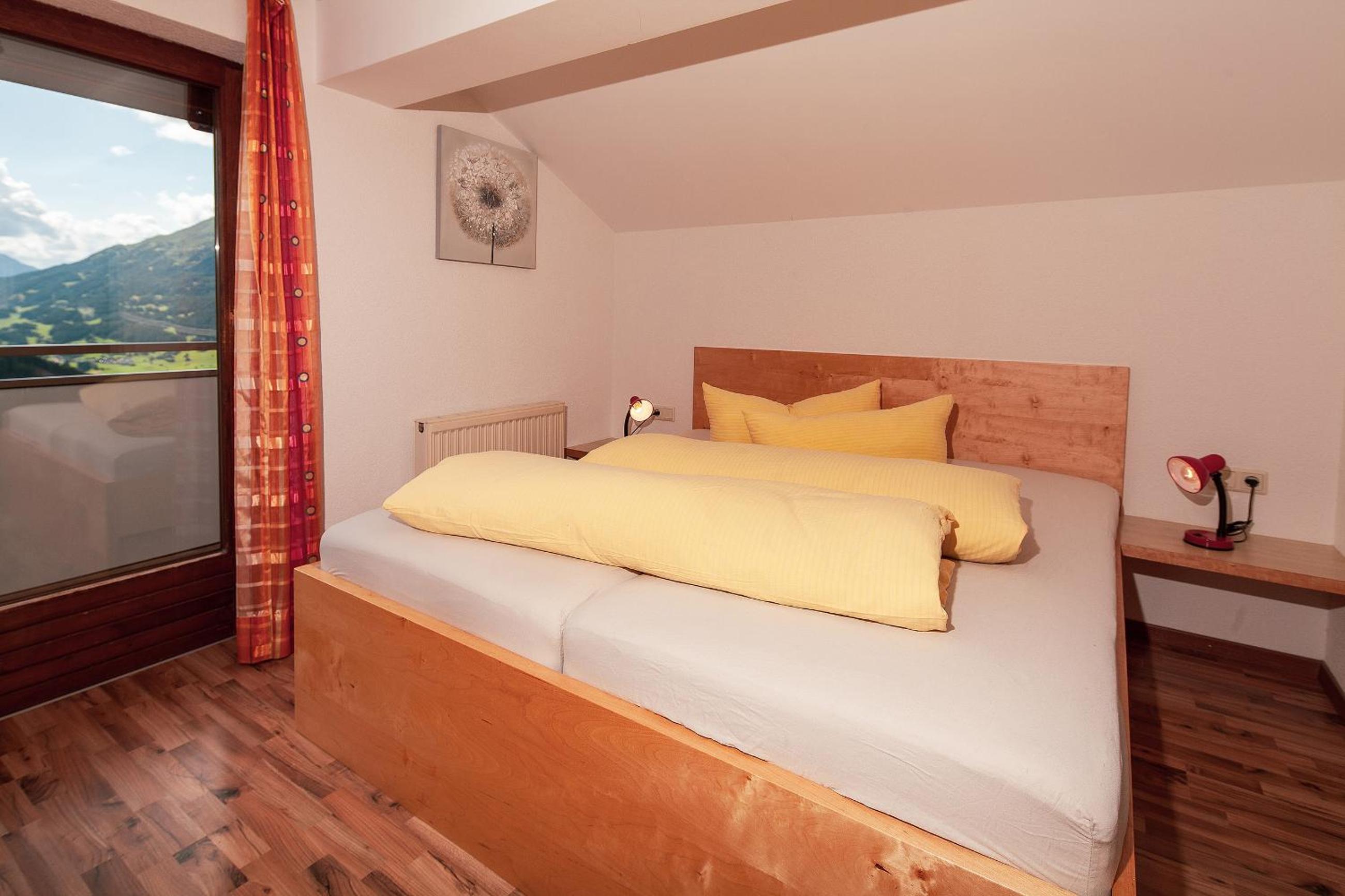 HOLIDAY Apartments