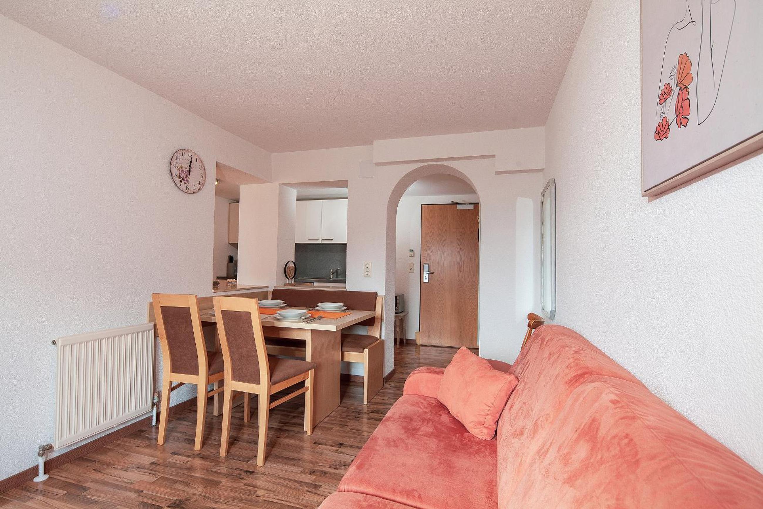 HOLIDAY Apartments