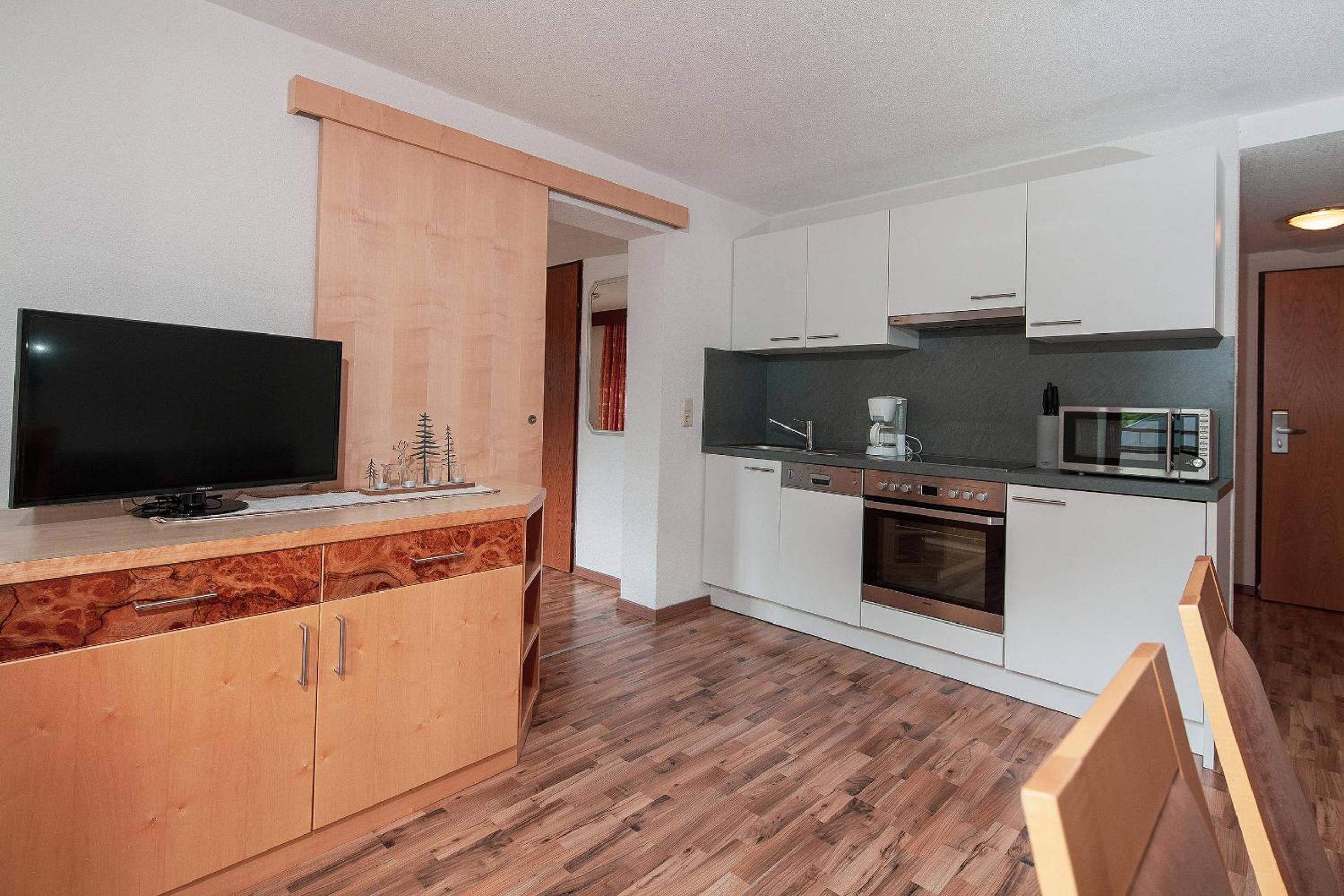 HOLIDAY Apartments