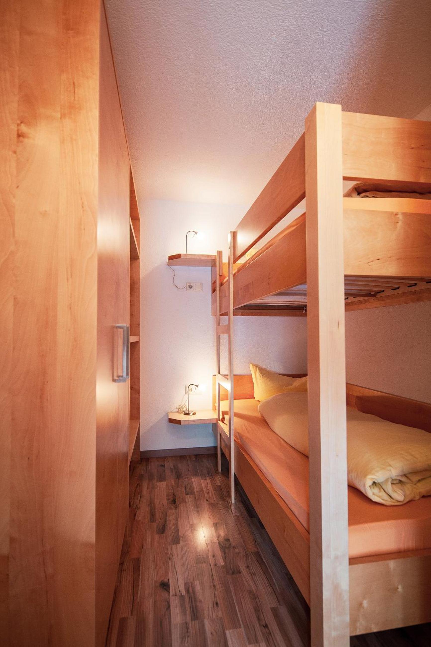 HOLIDAY Apartments