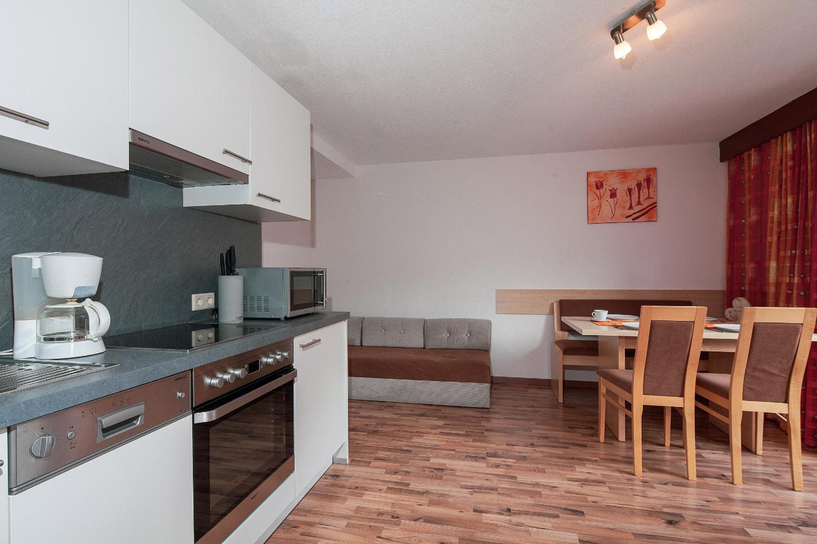HOLIDAY Apartments