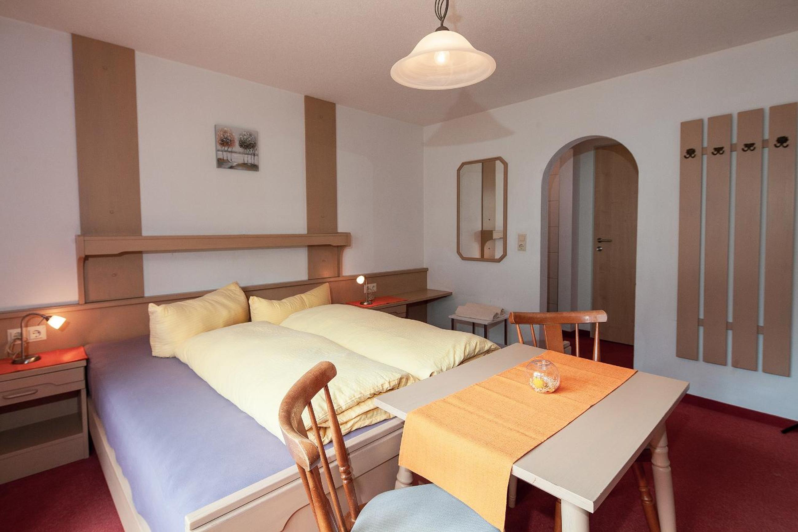 HOLIDAY Apartments