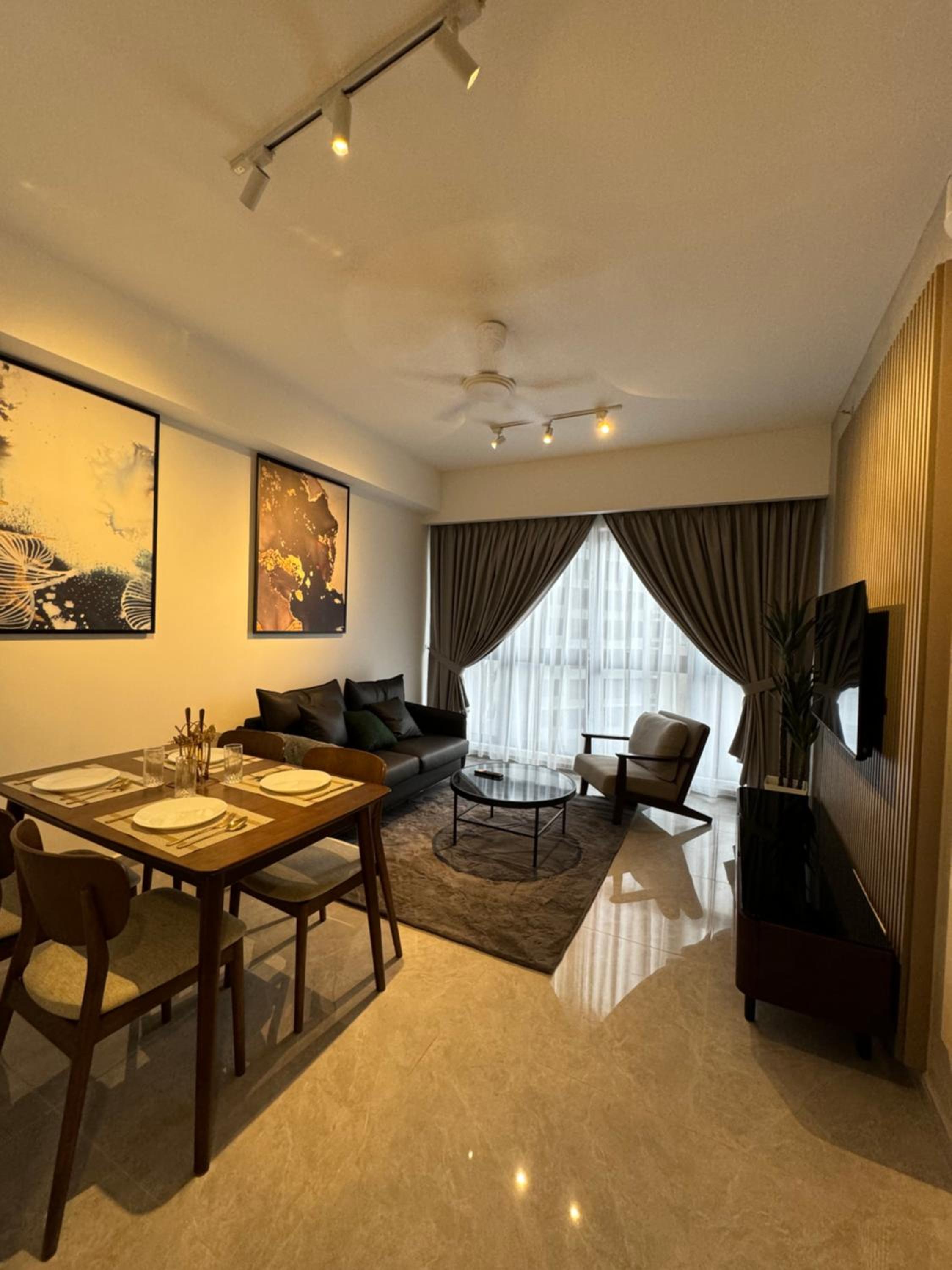 Agile Lux Suites KL