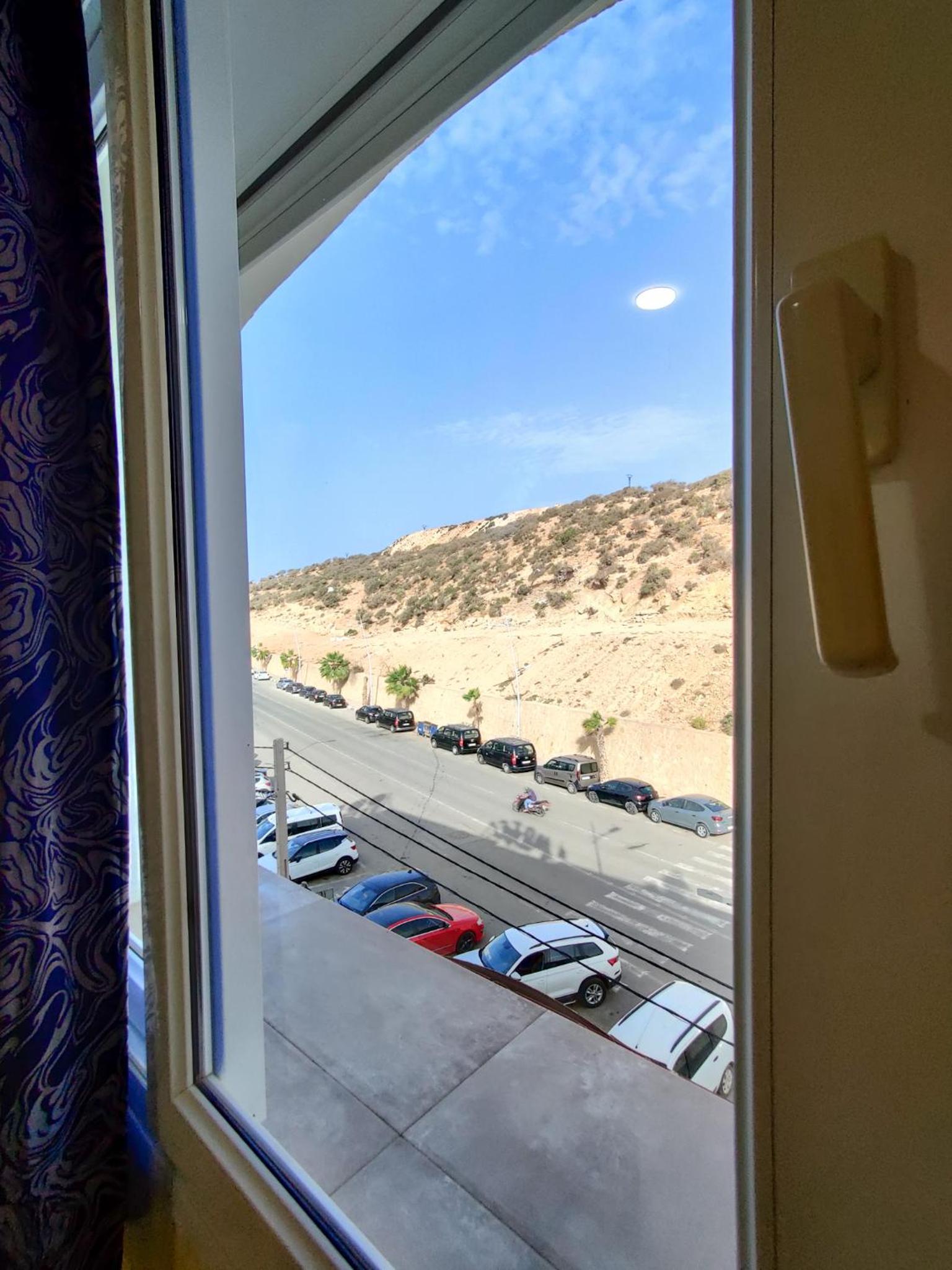 Hotel Locals Taghazout surfcamp - Image 1