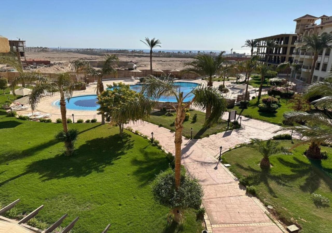 Exclusive Seaside Chalet with Pool & Panoramic Views in Saraya Sahl Hasheesh