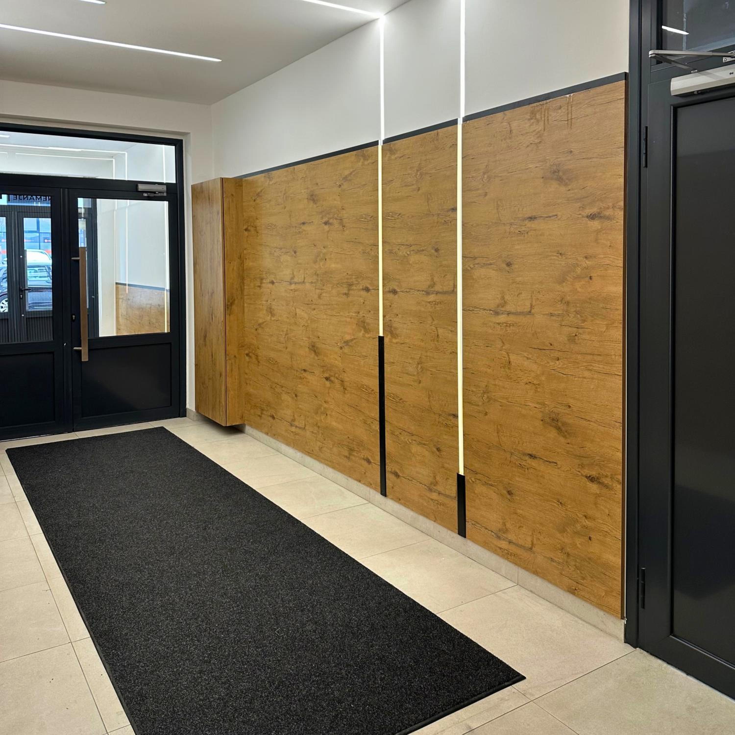 Apartment Hera with private garage