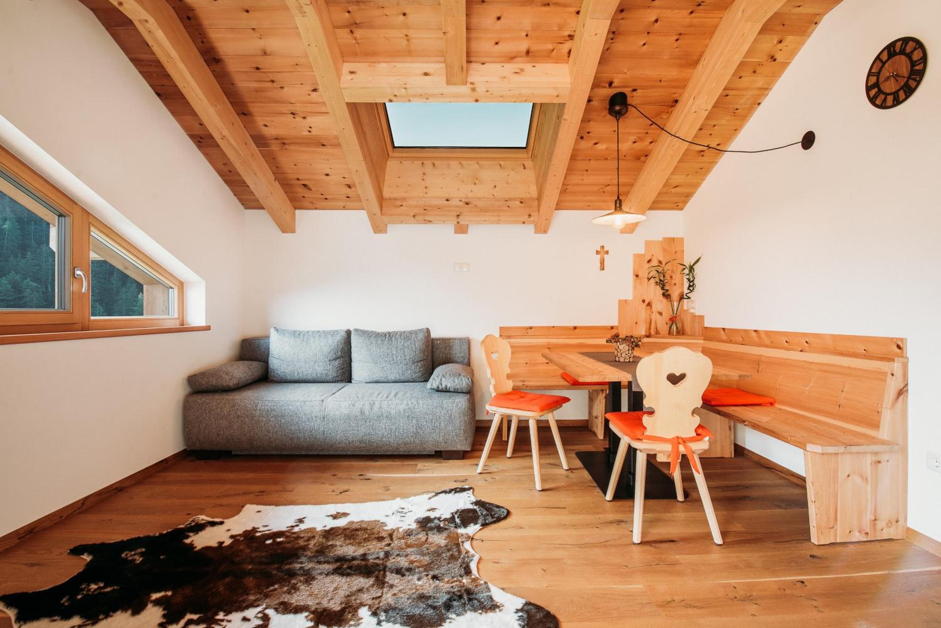 Großkarnaiderhof Ferienwohnungen-Bauernhof-Dolomiten-Natur Pur
