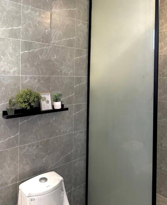 Modern & Cozy Apartment - Malqa — photo 14
