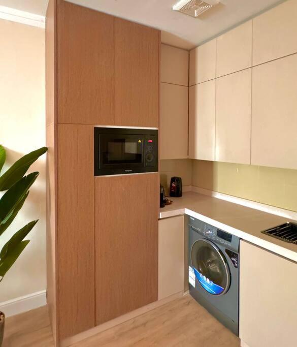 Modern & Cozy Apartment - Malqa — photo 11