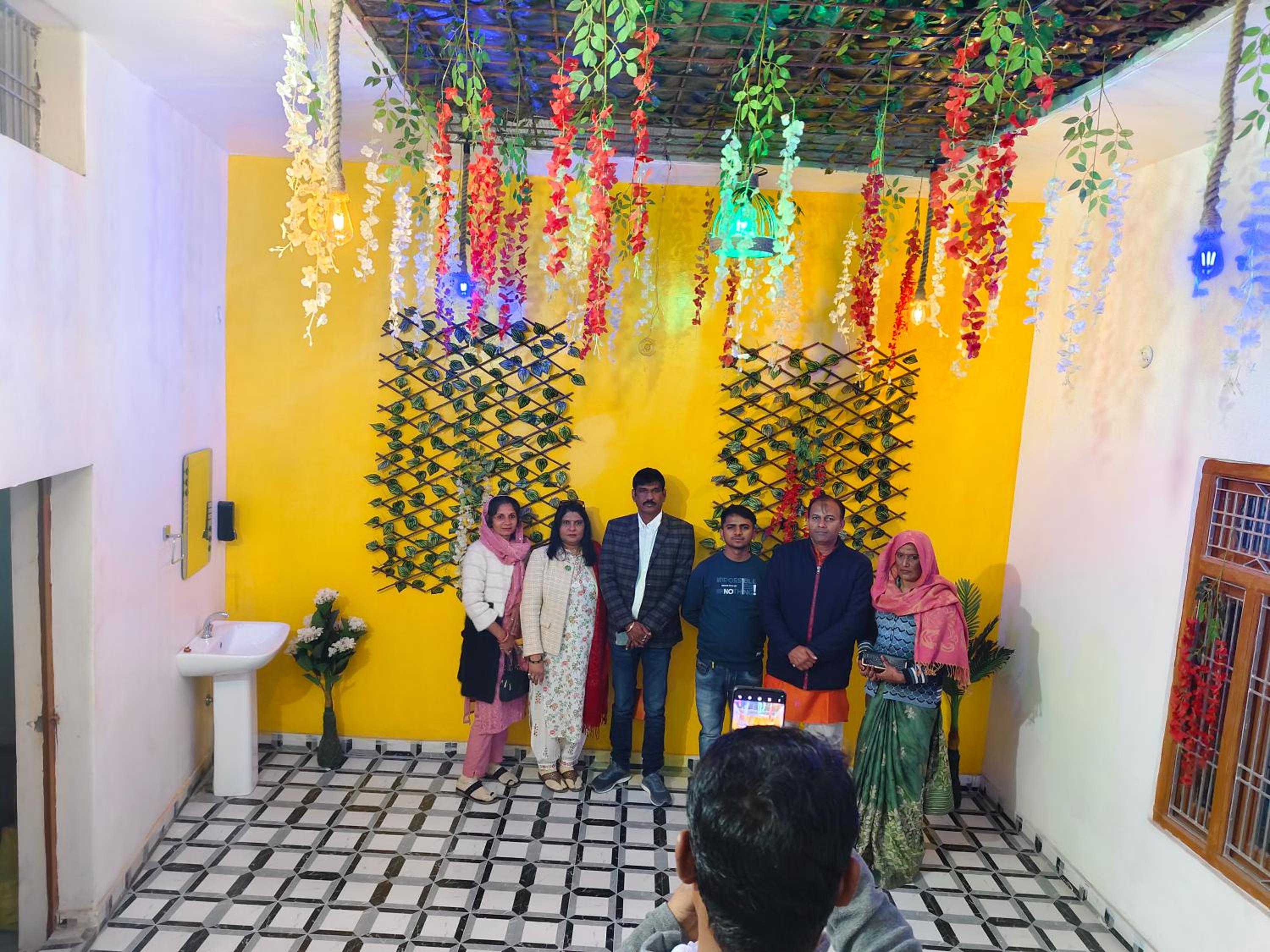 vasant vihar Guest house view 3