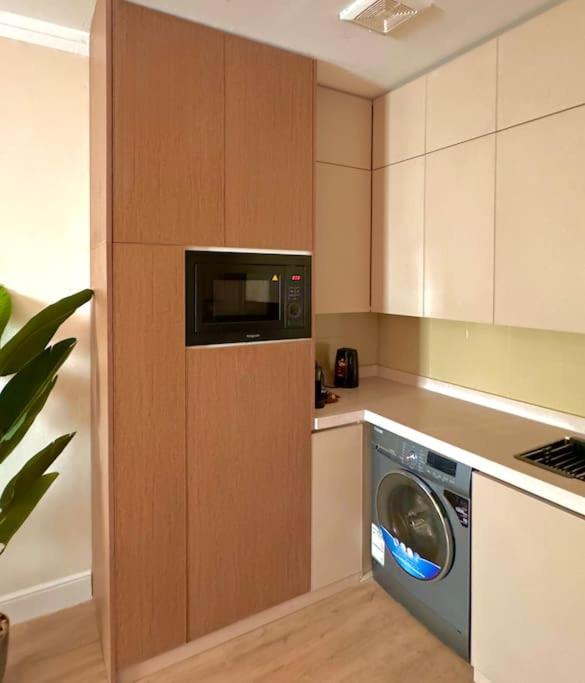 Modern & Cozy Apartment - Malqa