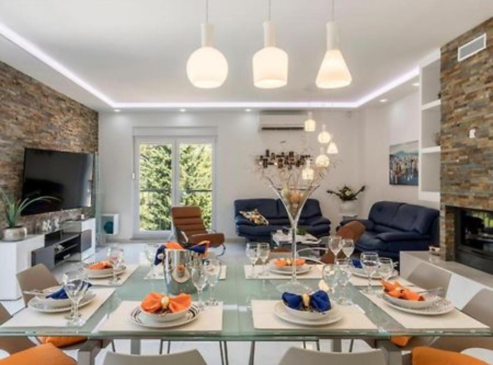 Modern & Stylish Villa with Private Pool view 5