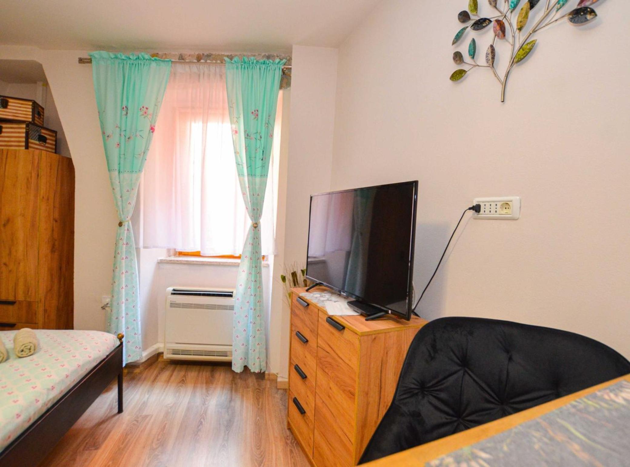 Charming Studio in the Heart of Rovinj, Steps from Carera Street view 5