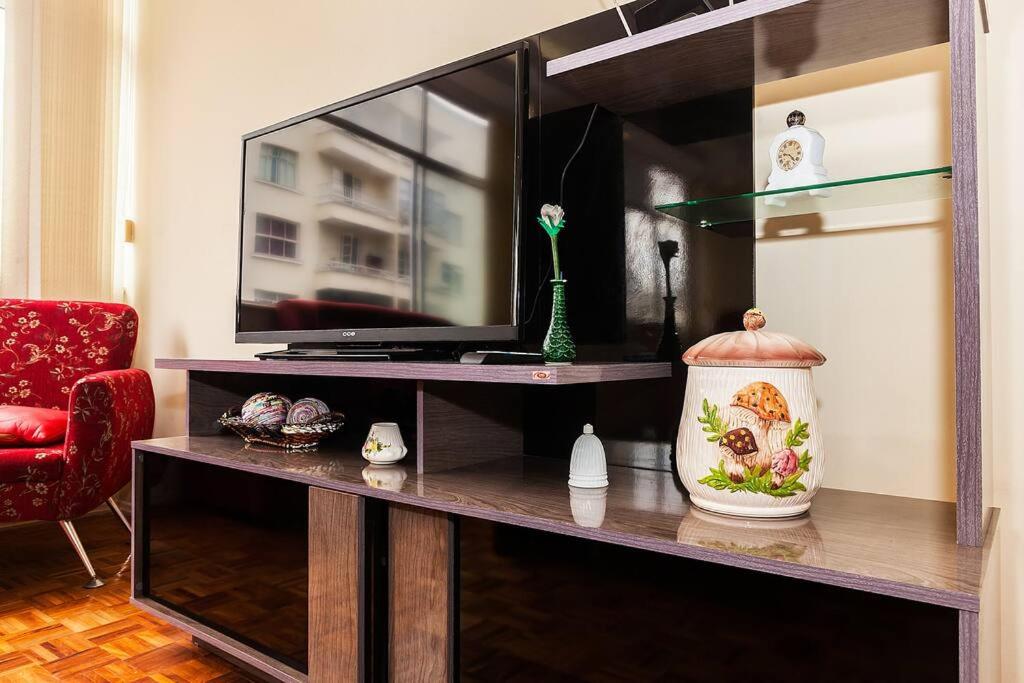 Amplo Apartamento em Barra - Salvador - BA