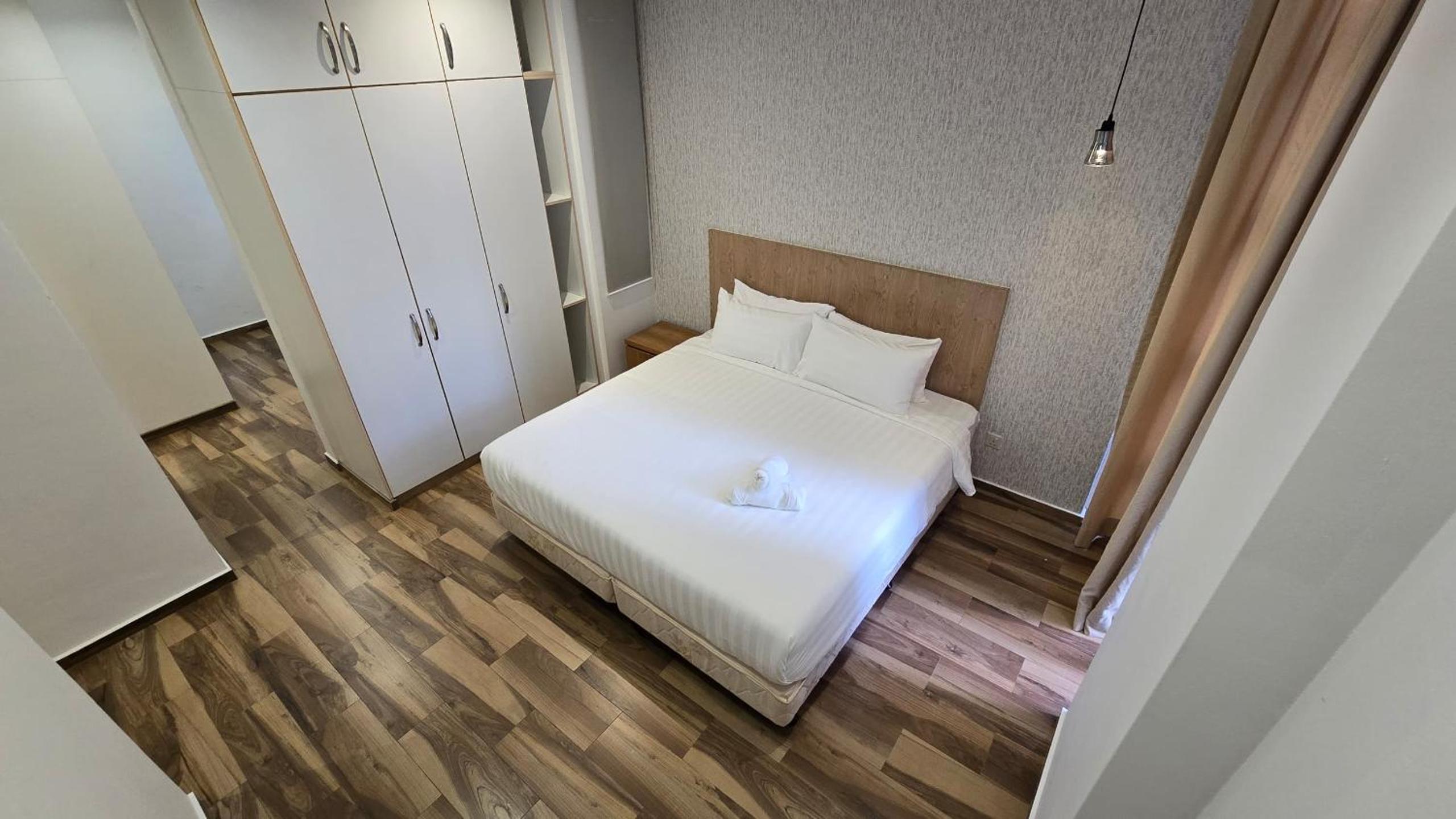 Bintang Goldhill Near TRX & Pavilion Mall,MRT,KL By Proplet