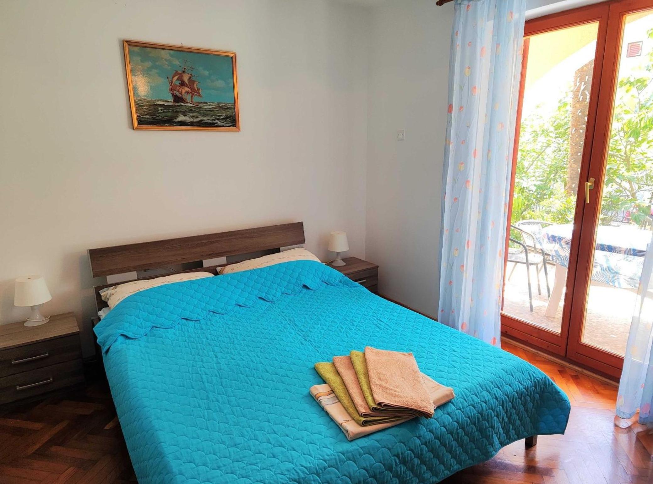 Comfortable Crikvenica Stay with Private Parking