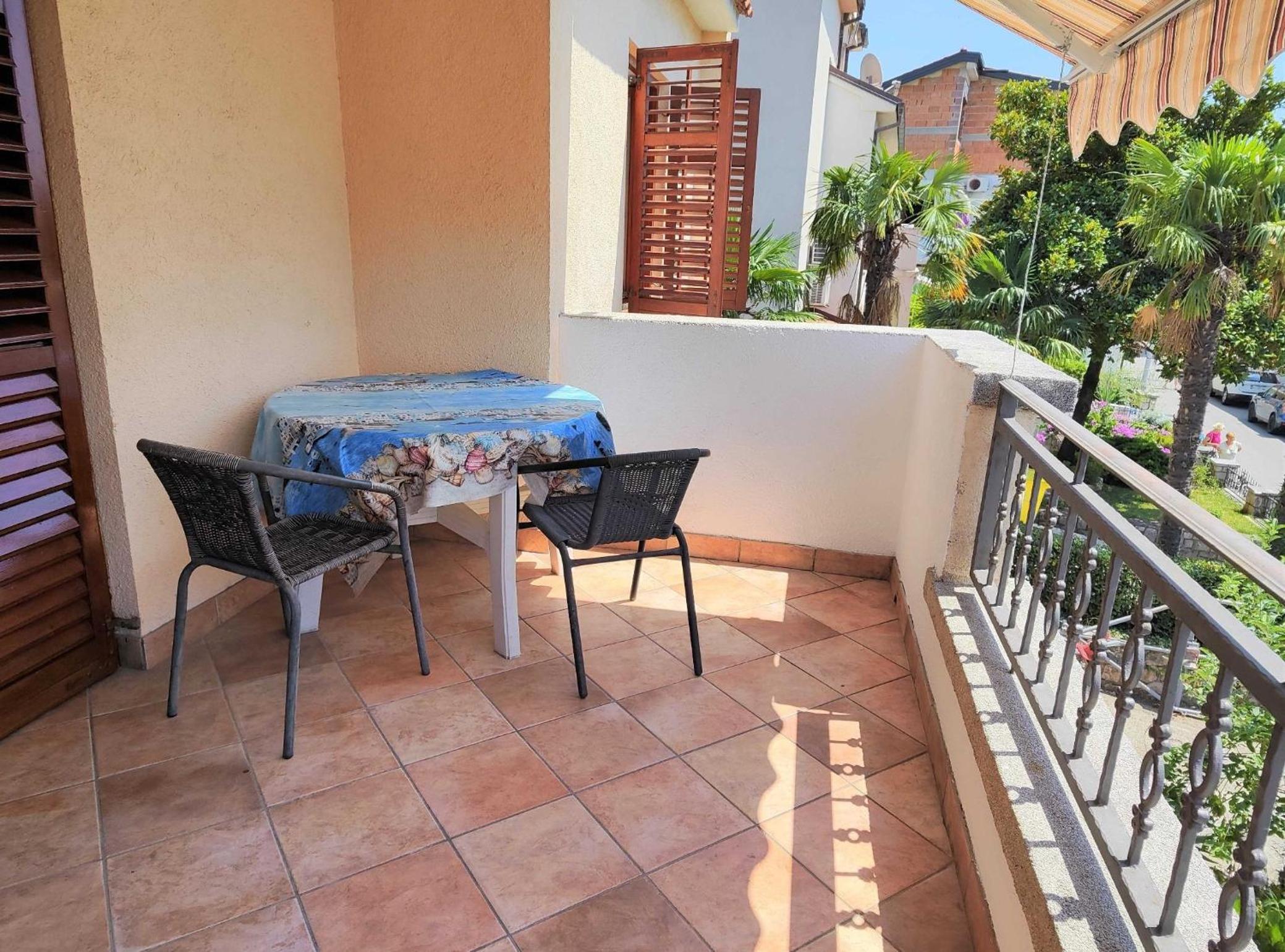 Comfortable Crikvenica Stay with Private Parking