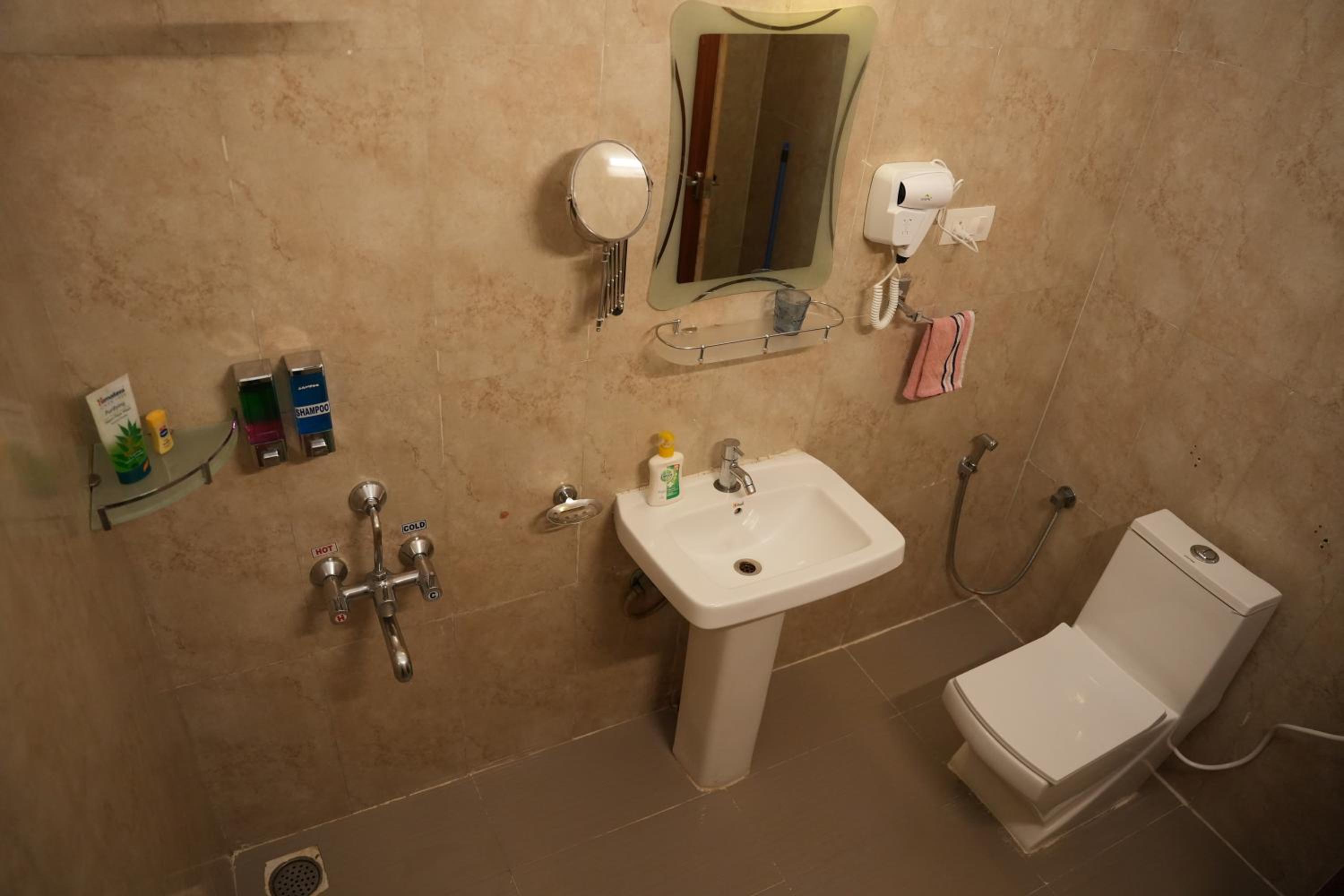 Photo 9