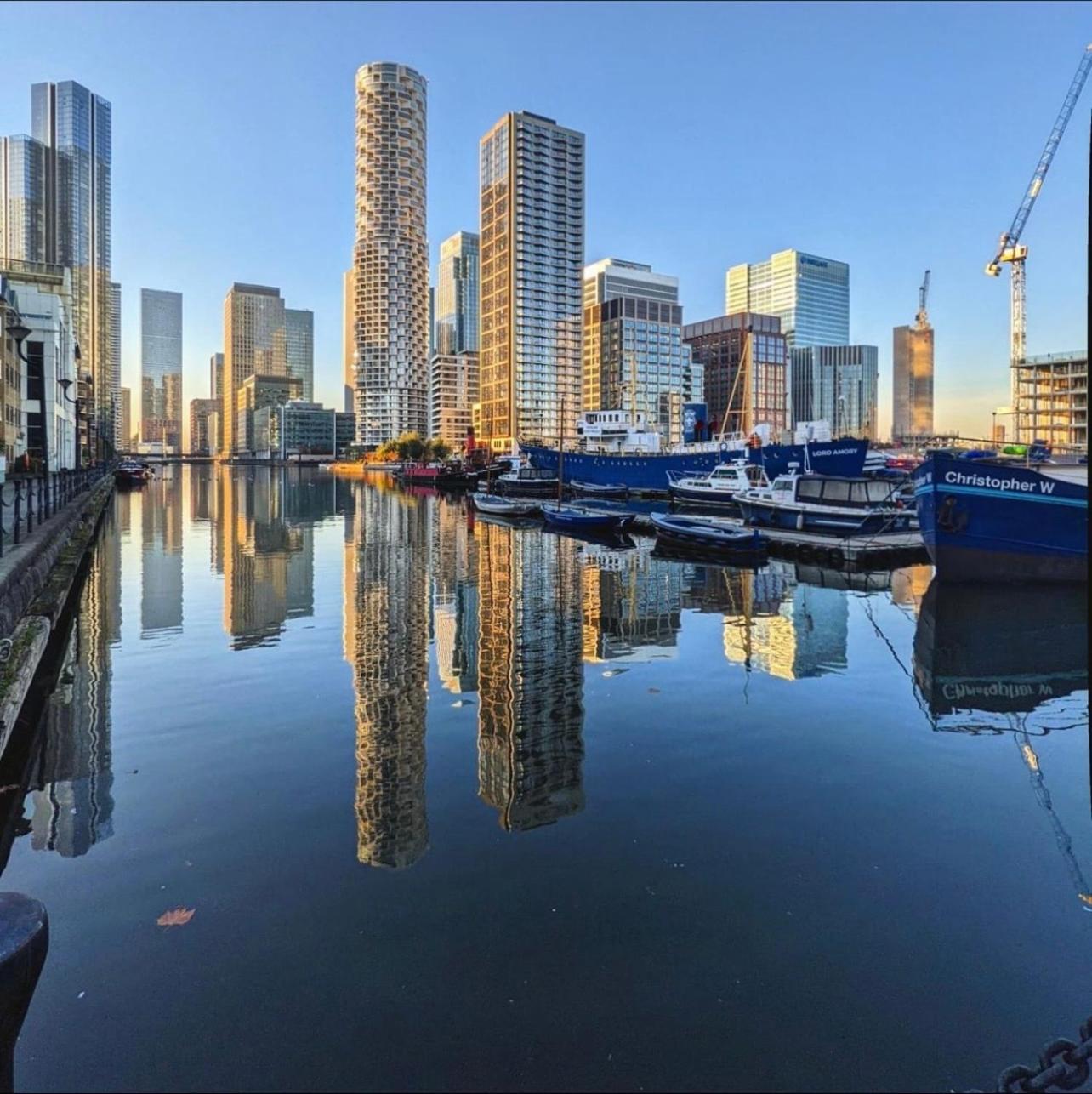 City Waterfront Apartments
