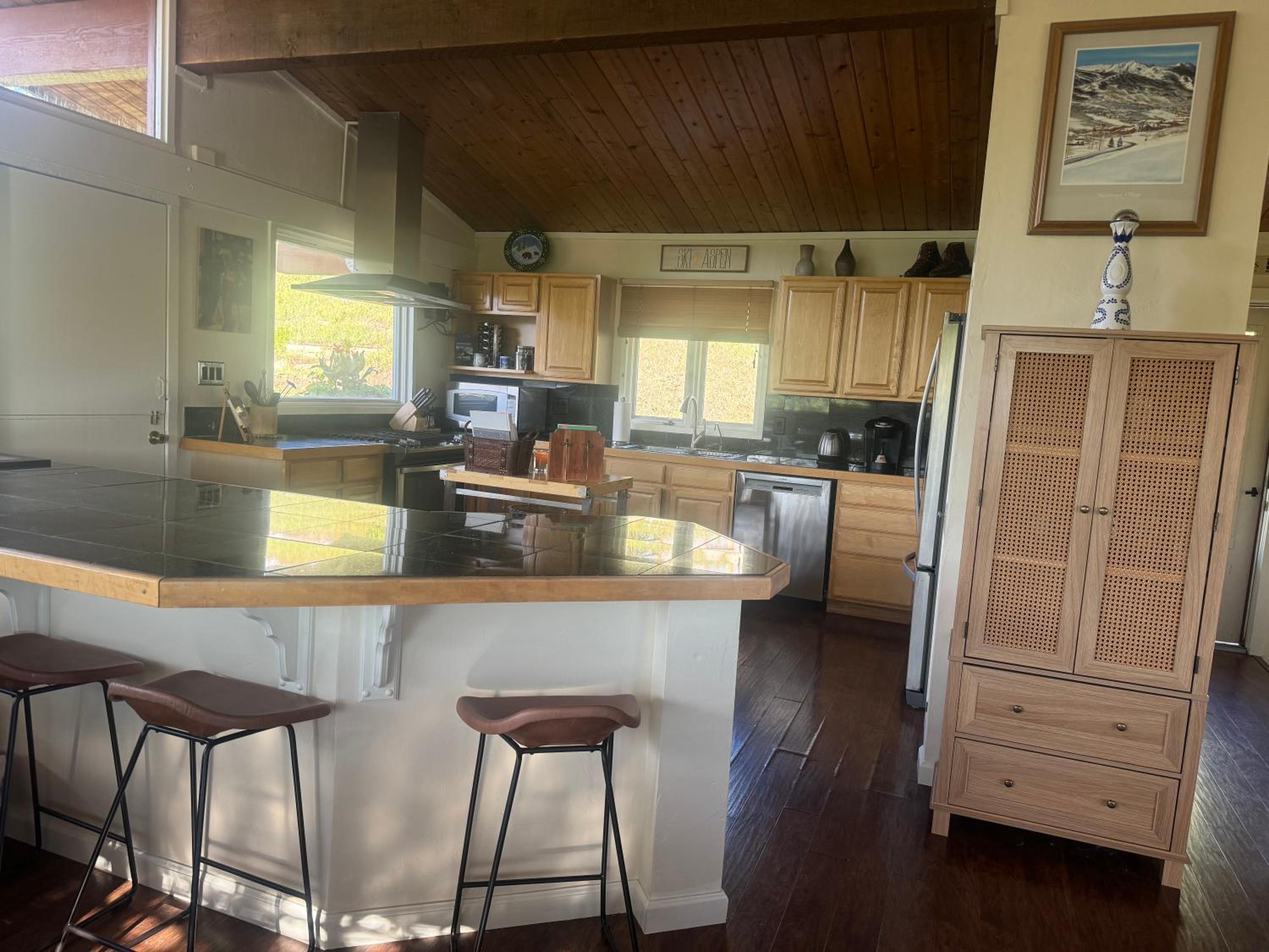Family & Friends Holiday House view 4