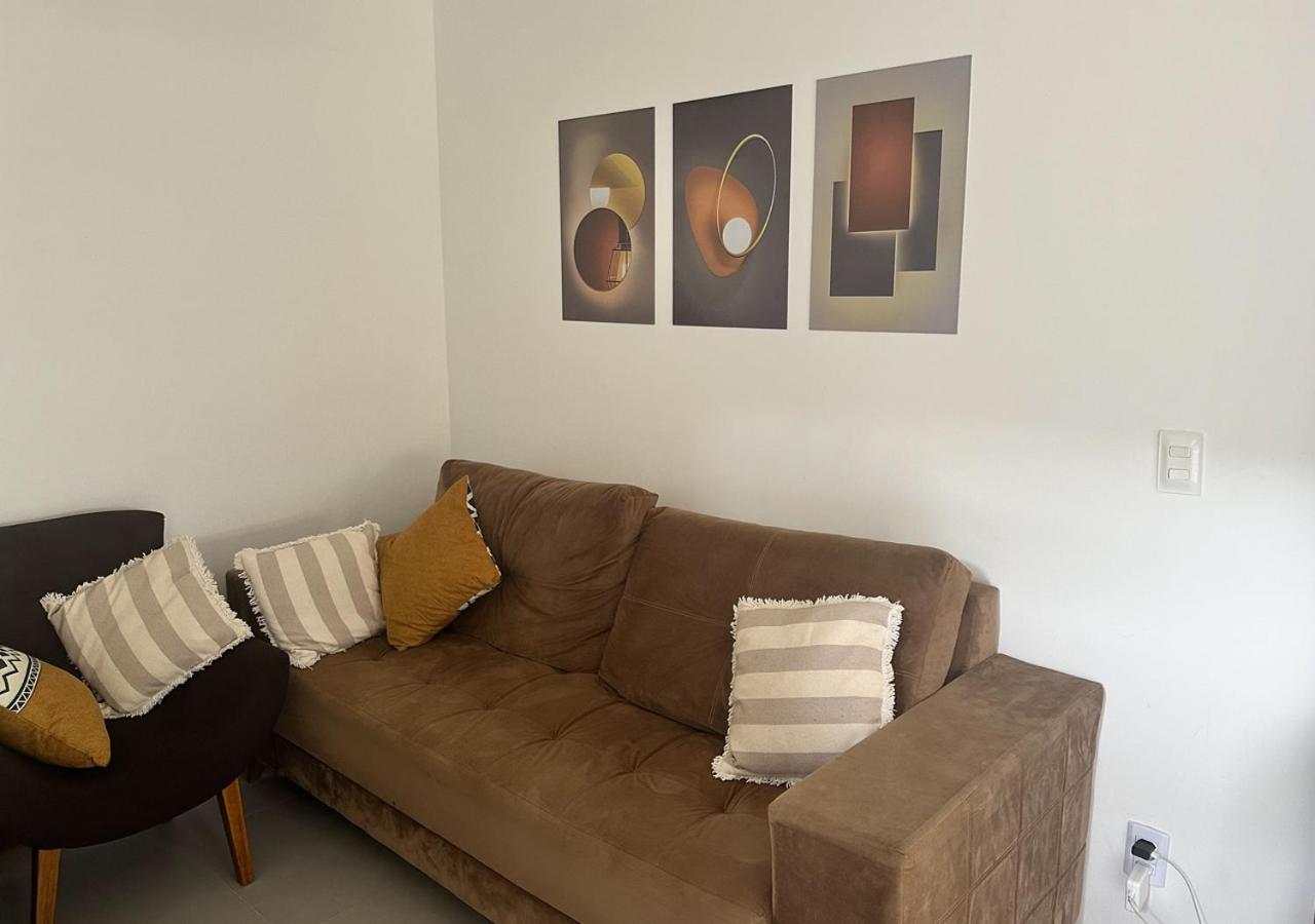Linda casa, para 8 pessoas, 2 Suites, 1 quarto, piscina, fitness, Praia do Forte