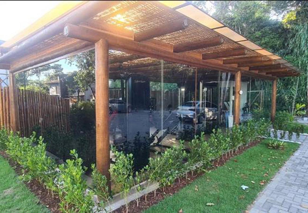 Linda casa, para 8 pessoas, 2 Suites, 1 quarto, piscina, fitness, Praia do Forte