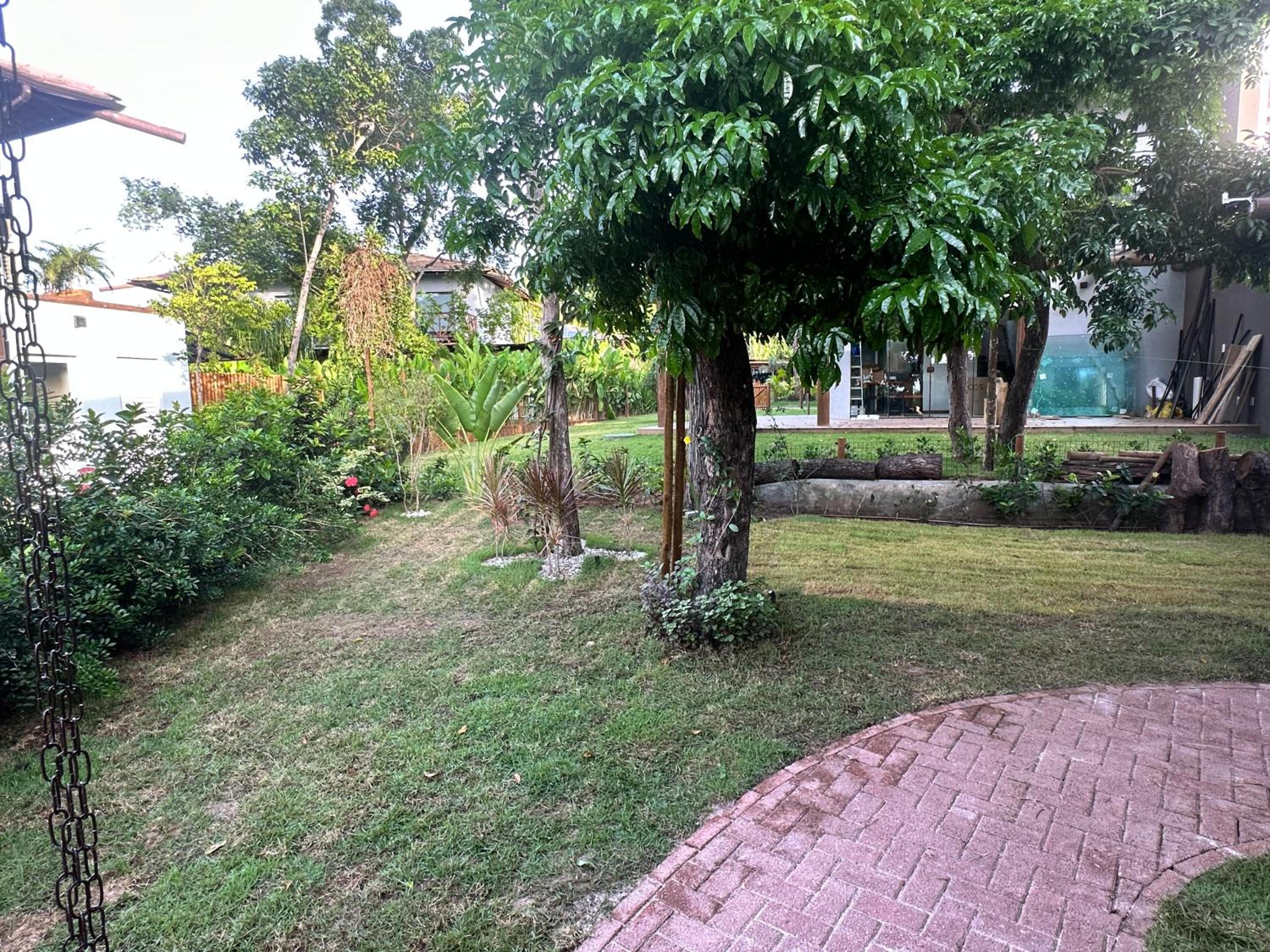 Linda casa, para 8 pessoas, 2 Suites, 1 quarto, piscina, fitness, Praia do Forte