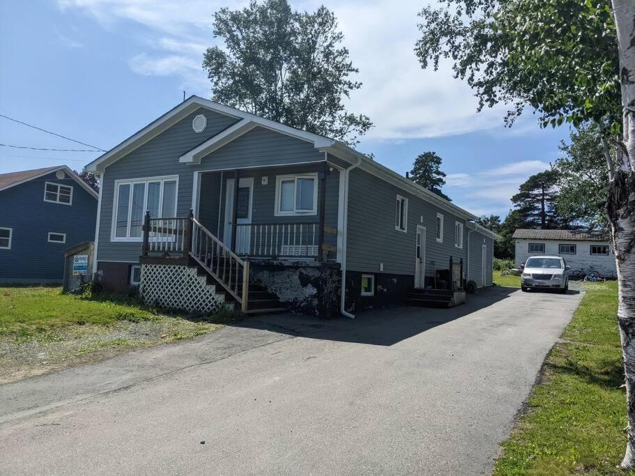 Springhouse Cozy Oceanview 1-Bedroom Apartment