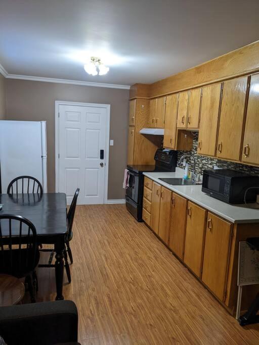 Springhouse Cozy Oceanview 1-Bedroom Apartment
