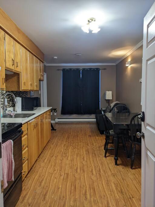 Springhouse Cozy Oceanview 1-Bedroom Apartment