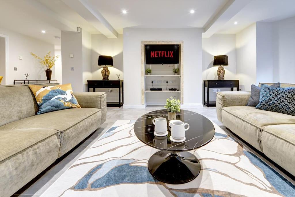 Harrogate Contractor Stays