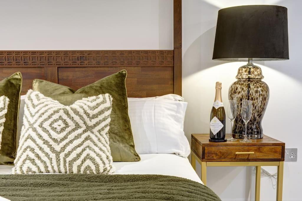 Harrogate Contractor Stays