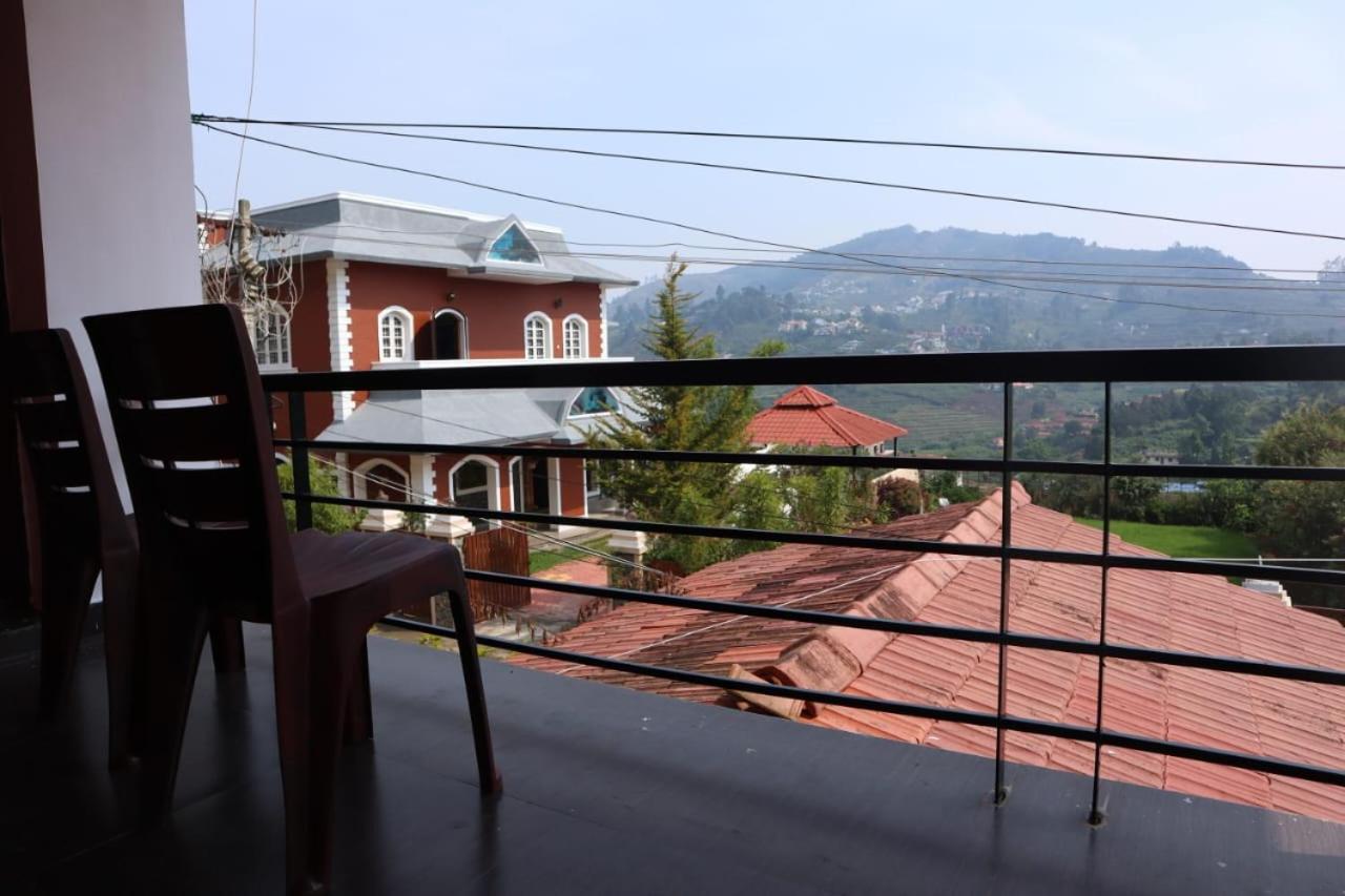 DHANUS Cottages
