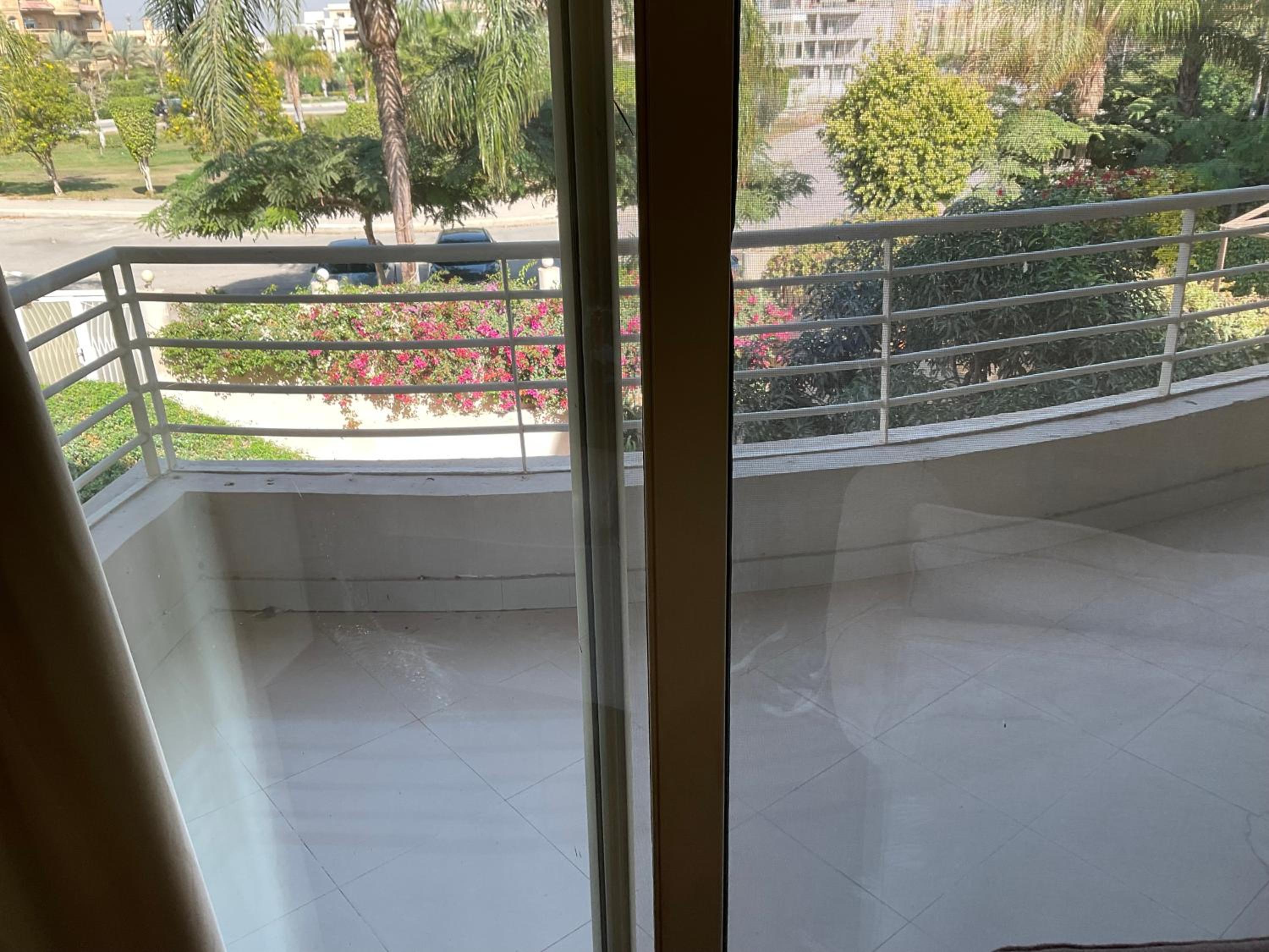Breezy Pinnacle of New Cairo- 3BR