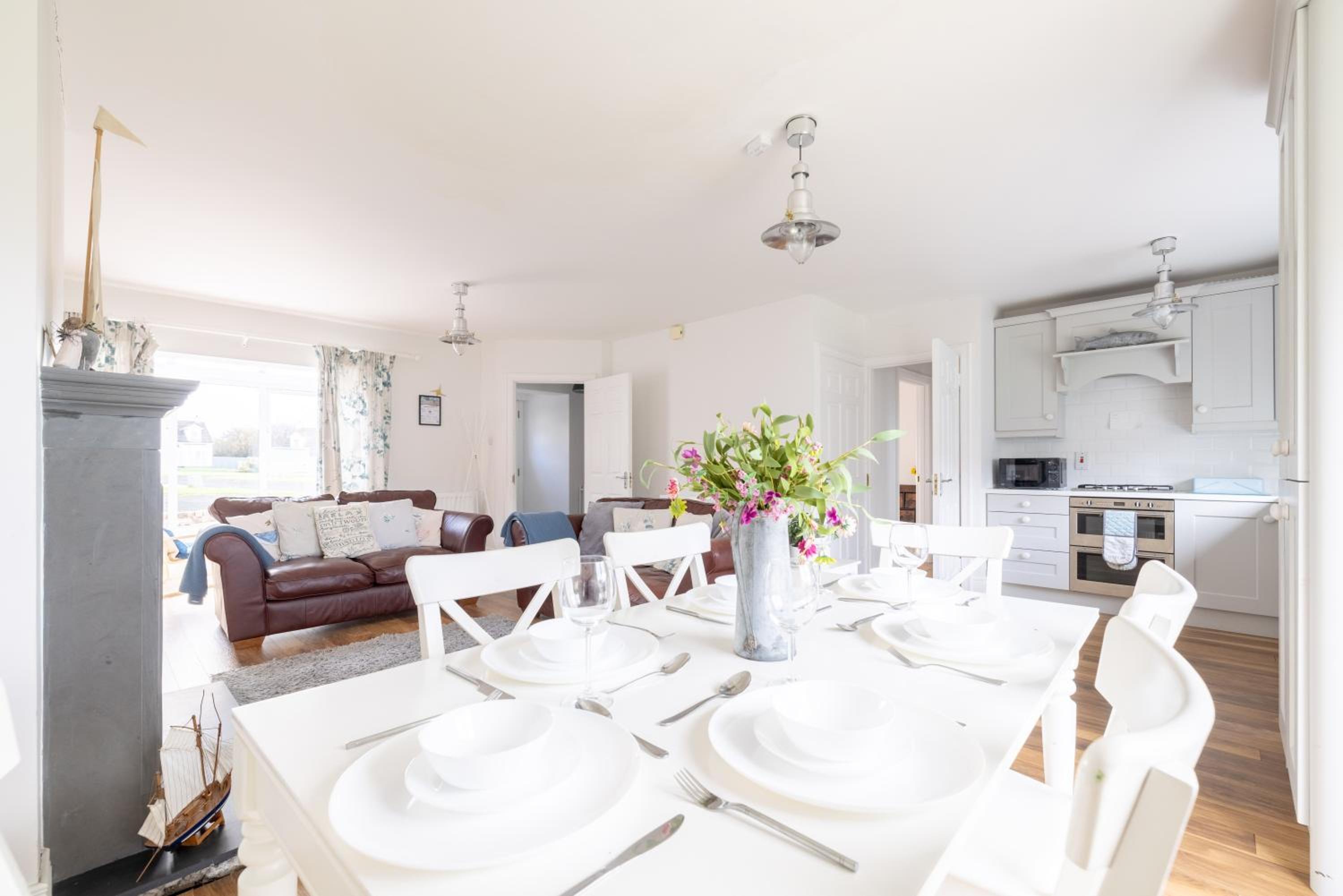 3 Bedroom House Near Beach By Travel Lets Holiday Rentals Donegal With Private Garden view 4